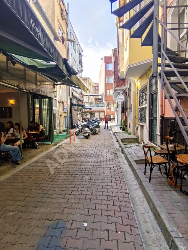 Renovated 4+1 duplex apartment with terrace in the center of BEŞİKTAŞ