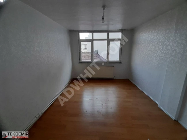 TEKDEMİR EMLAKTAN DAVUTPAŞADA KİRALIK KOMBİLİ 2+1 DAİRE