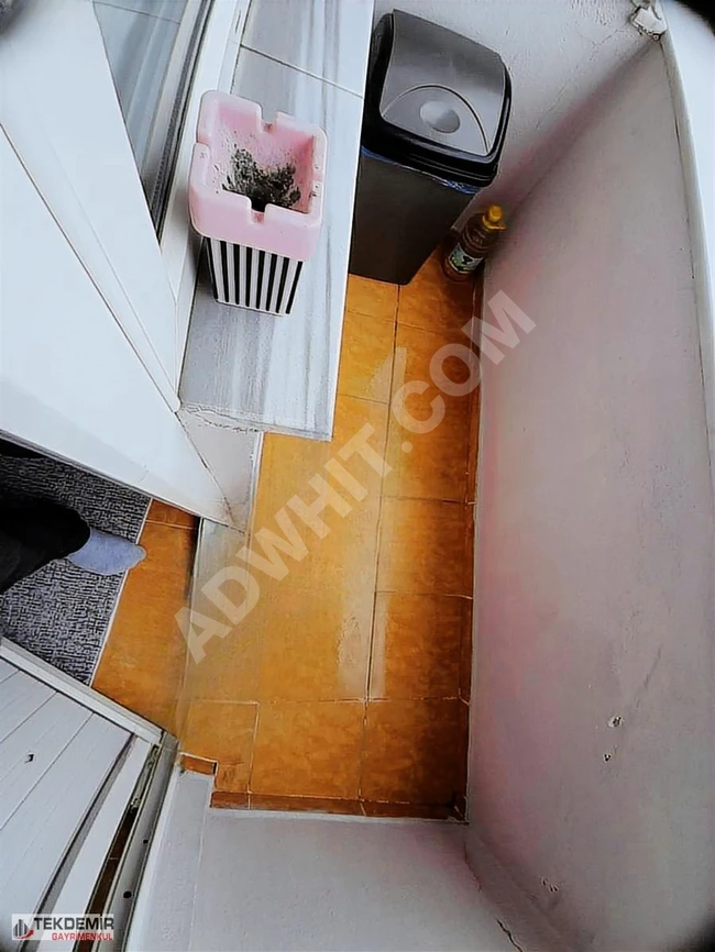 TEKDEMİR EMLAKTAN DAVUTPAŞADA KREDİLİ 3+1 3.KAT DAİRE