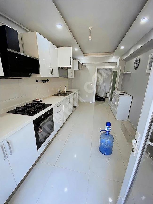 BÖYLE DAİRE YOK DENİZKÖŞKLER MAH 3+1 180 M2 KİRALIK ARA KAT