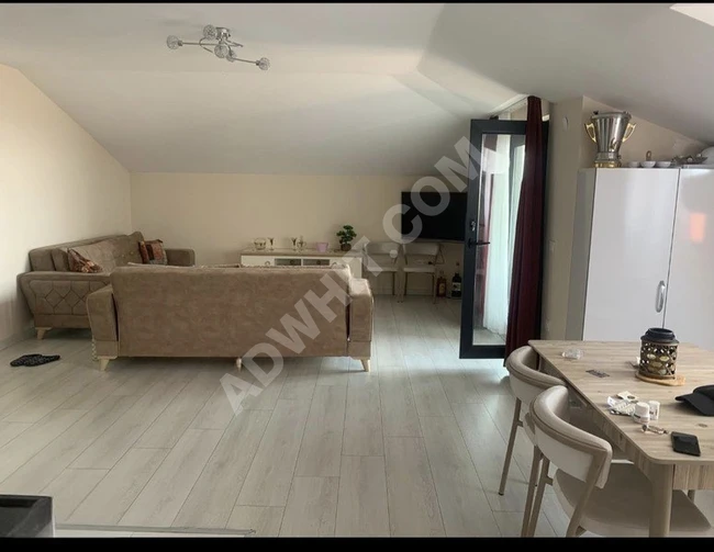 Duplex 5+2 for sale with an area of 250 square meters in KAVAKLI, sea view, with parking space.