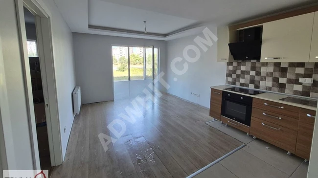 PENDİK YAYALARDA METROYA YAKIN 1+1 SİTE İÇİNDE KİRALIK DAİRE