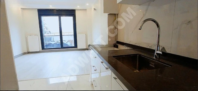 SAFİR BAKIRKÖY'DEN OSMANİYEDE 2 YAŞINDA TERS DUBLEKS DAİRE