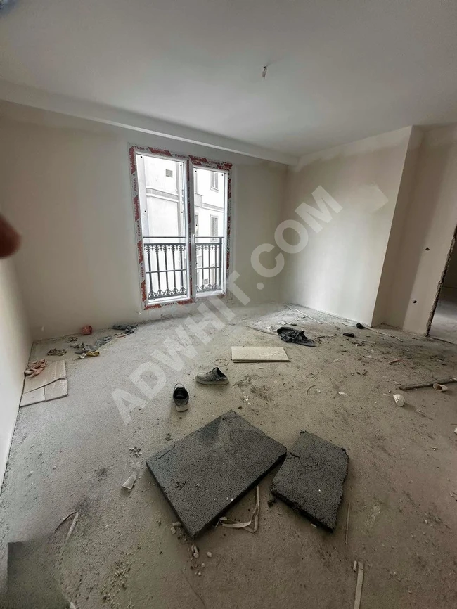 OSMANİYE SİTE İÇERİSİNDE KAPALI OTOPARKLI SATILIK ARAKAT DAİRE
