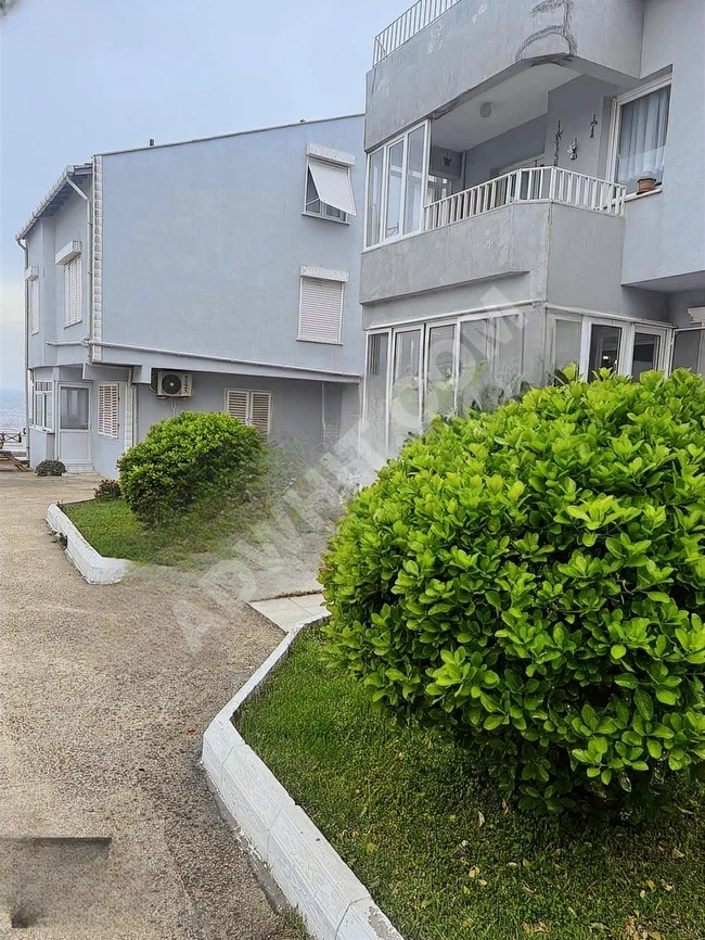 Apartment for sale in TEKİRDAĞ HOŞKÖY, directly overlooking the sea with a swimming pool.