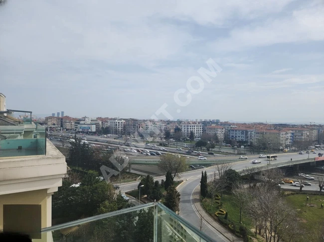 2+1 apartment (terrace floor) for sale in Bahçelievler Park Evleri