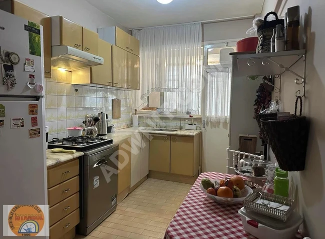 Cadde Üzeri Sahile Yakın Ara Kat Geniş Satılık Daire Boş Teslim