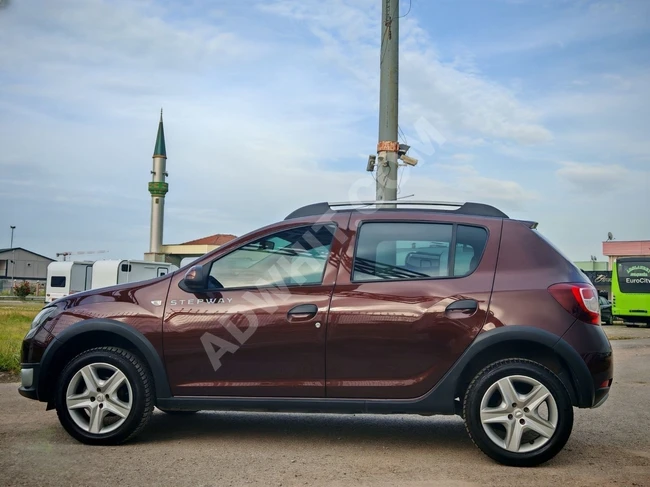 سيارة Dacia Sandero Stepway موديل 2016 أوتوماتيك - بمسافة 84,000 كم - بدون طلاء