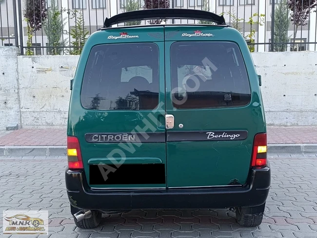 MNK AUTO DAN FULL BAKIMLI SIFIR MUYAANELİ AİLE ARACIDIR