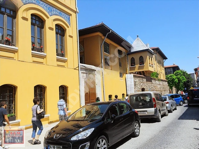 "Sultanahmet Turizm Bölgesinde Prestijli Satılık 160m2 Dükkan!"