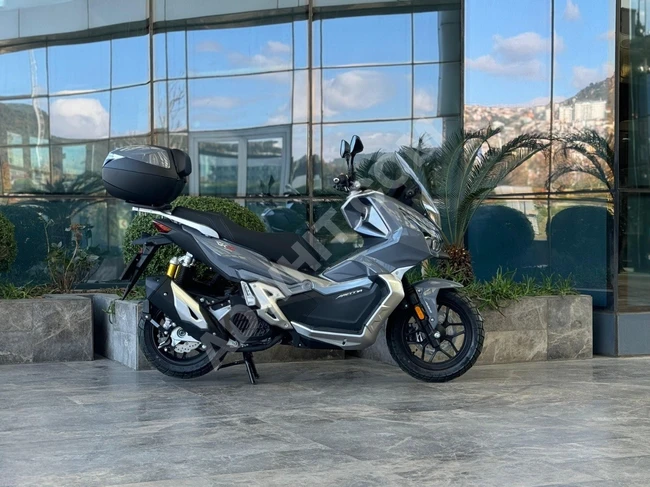BORA MOTOR FRECCİA SHAD ÇANTA, TRAFİK SİGORTASI VE KASK HEDİYE !