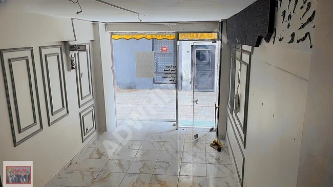 BAKIRKÖY Ebuziya cad Ömer Naci sok. Asma katlı 60.m2 Boş Dükkan
