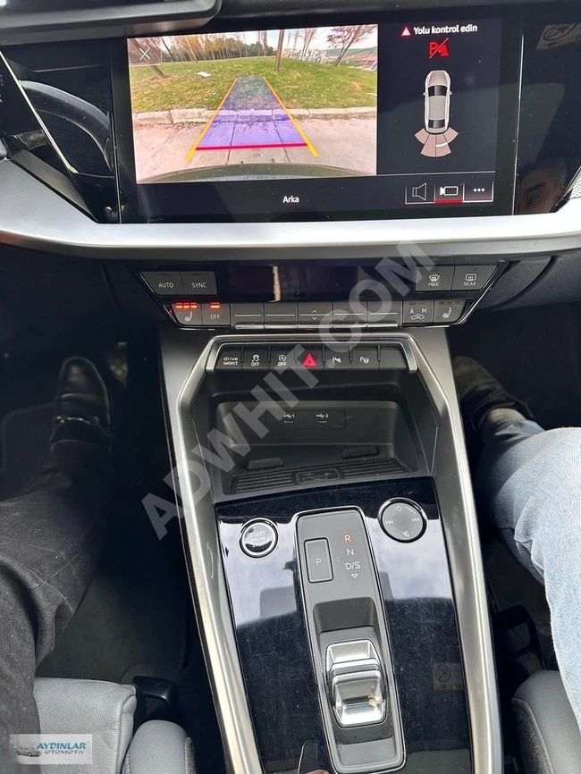 سيارة موديل 2021 AUDİ A3 SEDAN 30 TFSI S LİNE - سقف بانوراما - تدفئة - ماتريكس