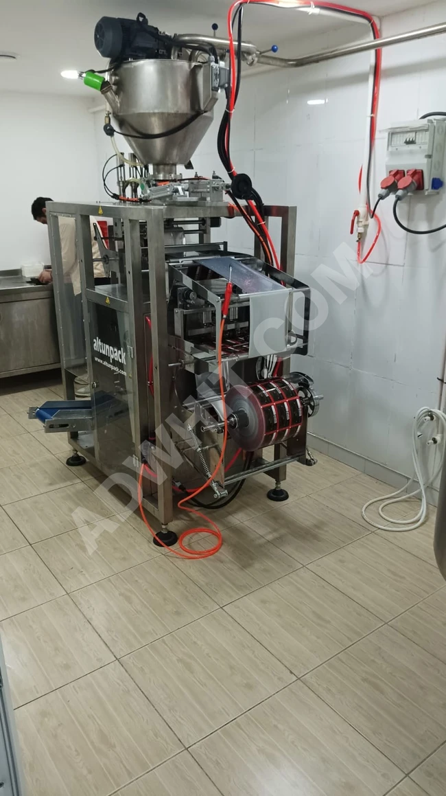 📢 For Sale – Automatic Packaging and Filling Machine, 3 Heads