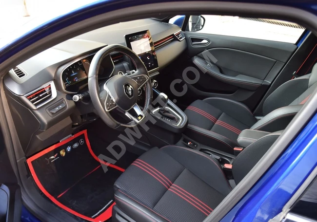 BOSS 2020 RENAULT CLIO 1.3 TCE RS LINE CAR PLAY-GERİ GRŞ HATASIZ