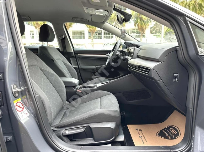 35.0000km'de BOYASIZ ORJİNAL 2023 MODEL VW GOLF 1.0 e-TSİ LİFE