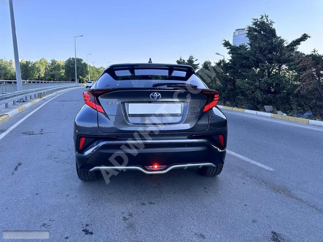 2021 Model Toyota C-HR 1,8 Hybrid Passion X-Pack ful+ful EMSALSİ
