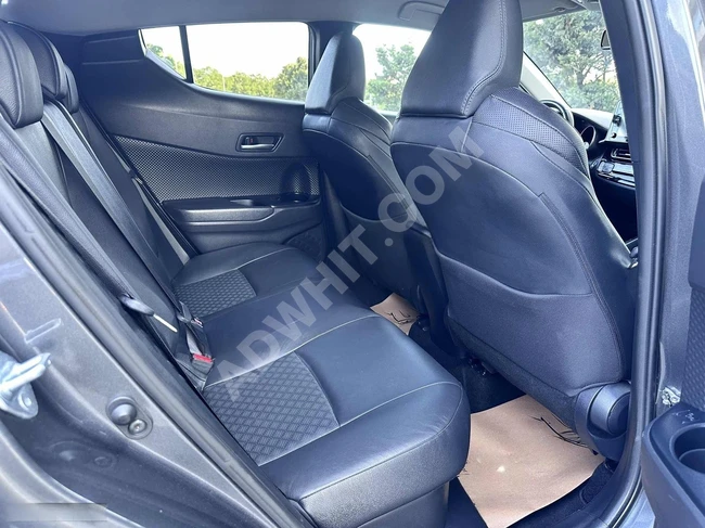 2021 Model Toyota C-HR 1,8 Hybrid Passion X-Pack ful+ful EMSALSİ