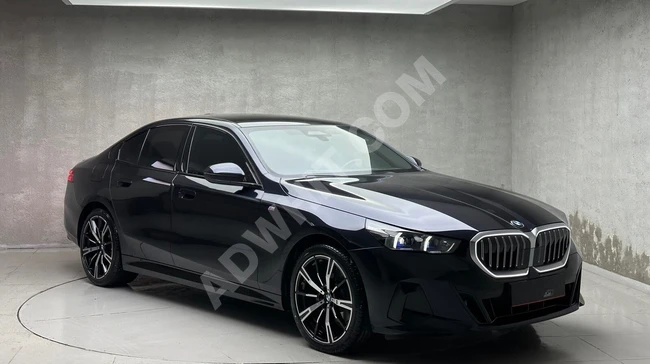 2024 HATASIZ BOYASIZ BMW 520İ M-SPORT/HEAD-UP/SOĞUTMA/20 JANT