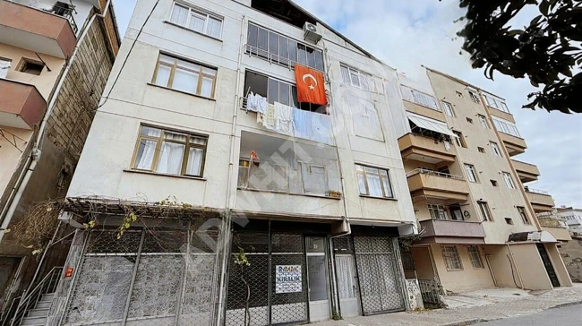 kartal topselvi yalı mahallesinde aile binasında 110 m2 2+1