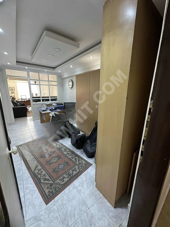 Gaziosmanpaşa Meydanda Satılık Büro&Ofis