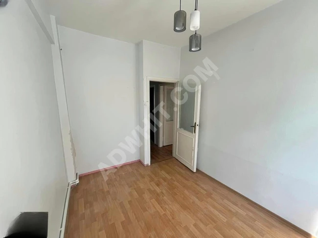 Fatih Balat Mah İçi Tadilatlı Geniş Kiralık 2+1 Daire