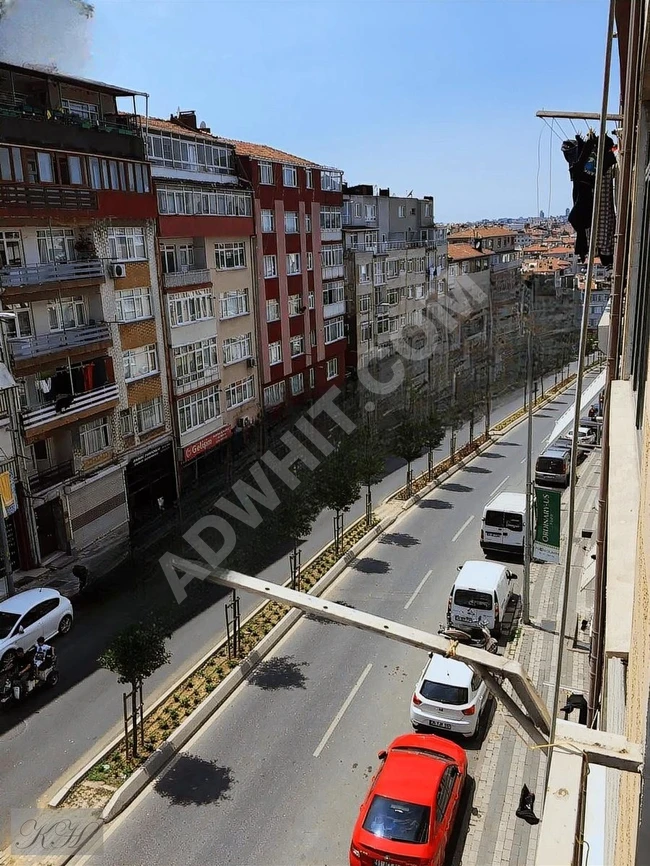 Üsküdar Z. Kamil Ana Cadede Kiralık 1+1 Daire