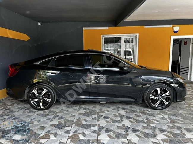 سيارة HONDA CIVIC RS من المالك الأول! بلا أخطاء وعلى حالته! بمسافة 135,000 كم!