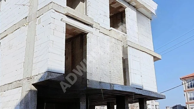 Tekirdağ Altınova Caddede Dükkanlı, Teraslı Komple Satılık Bina
