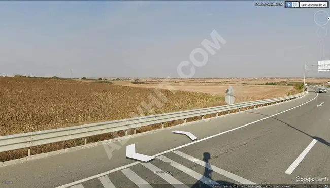 Saray Ayaspaşa’da Otobana Cepheli, İlçe Merkezine Yürüyüş Mesafesinde, 263 M² Yatırımlı Arsa
