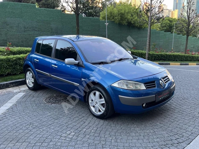 "UNIVERSAL MOTORS" 2004 RENAULT MEGANE 1.5 DCI AUTHENTIQUE