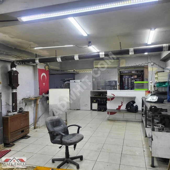 alizeden halkali meydana yakin 2 katli yeni binada 400 mt işyeri