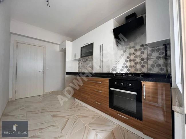 MERKEZİ KONUMDA DENİZ MANZARALI KİRALIK 3+1 ARAKAT DAİRE