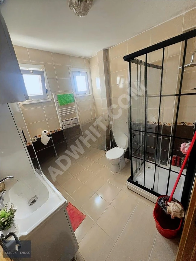 'SELÇUK'TAN' CADDE ÜZERİ METROYA 5 DK SATILIK 3+1 DAİRE !!!