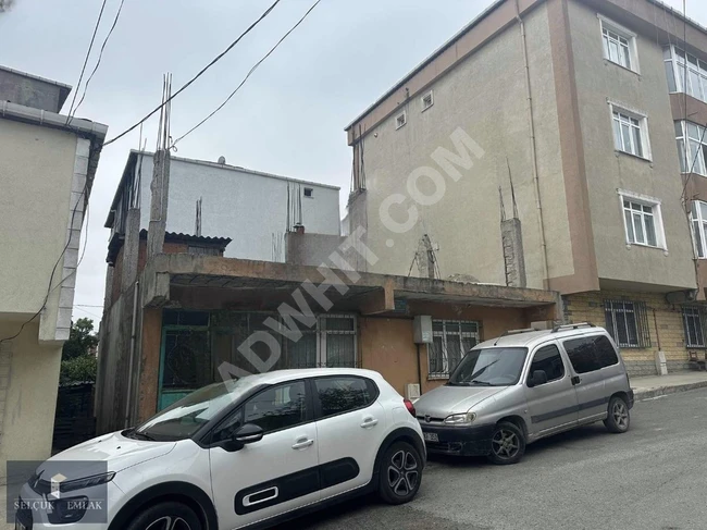SATILIK ARSA - TEK KATLI EV VAR ÜZERİNDE -SANAYİ İMARLI