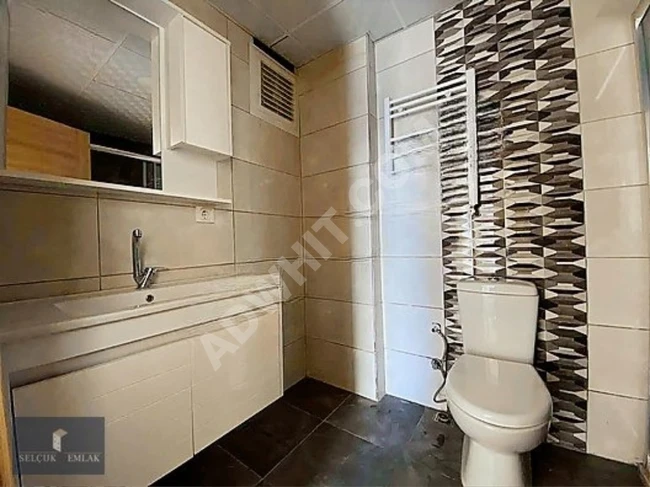 SELÇUK EMLAK EKOL PARK'TA ARA KAT 2+1 SATILIK DAİRE !!