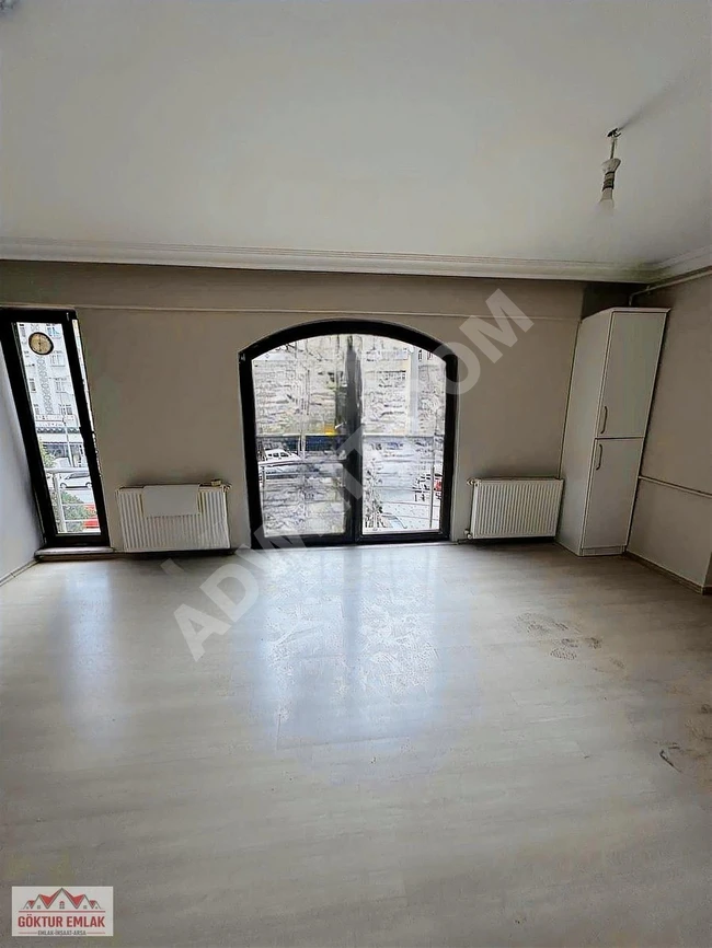شقة ذات ارتفاق طابقي على شارع GALATADERESİ في MECİDİYEKÖY