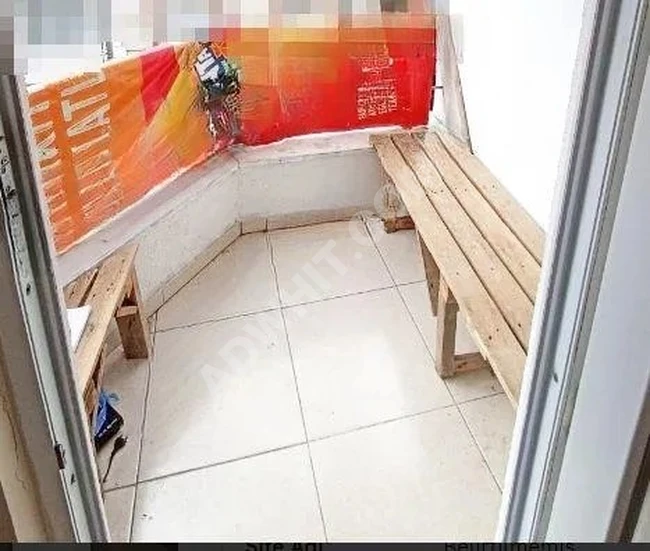 2+1 apartment in Yenibosna Çobançeşme, second floor
