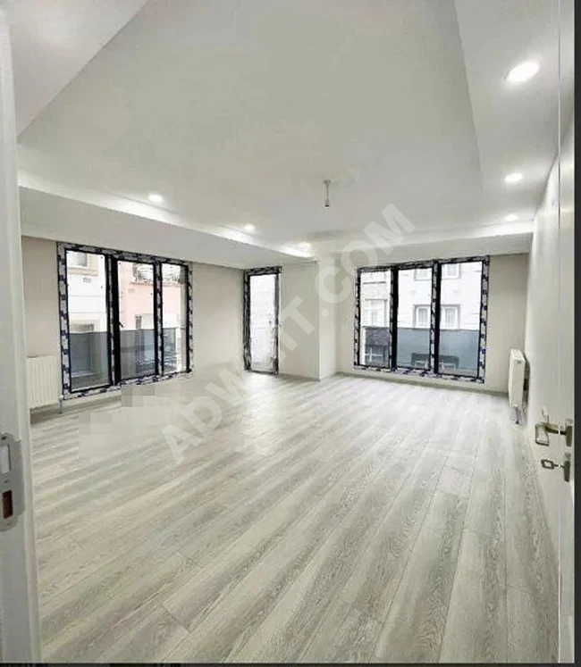 2+1 apartment with parking near Ataköy Hospital in Hürriyet neighborhood
