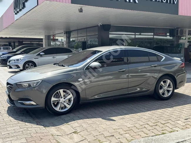 2017-DİZEL OTOMATİK-140.000 KM-DEĞIŞENSIZ-PIRIL PIRIL
