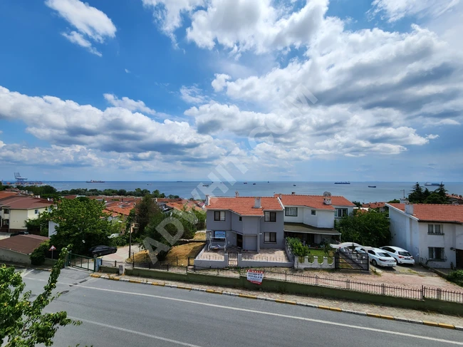 Independent villa for annual rent in Beylikduzu, Sahil neighborhood