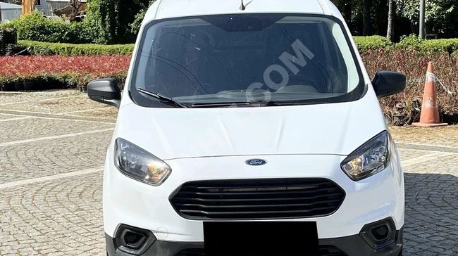 2019_MODEL_HATASIZ_ORJİNAL_FORD_COUİER_6_İLERİ_KLİMALI_195_BİNDE