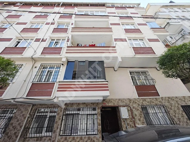 3+1 apartment, fourth floor, eligible for a loan in Yenibosna