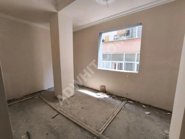 2+1 apartment suitable for obtaining a loan in Yenibosna Çobançeşme