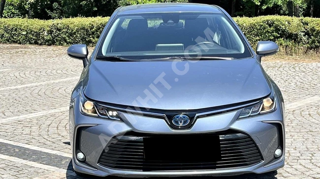 ORJİNAL_2021_MODEL_TOYOTA_COROLLA_HYBRİD_1.8_DREAM_97_BİNDEEE