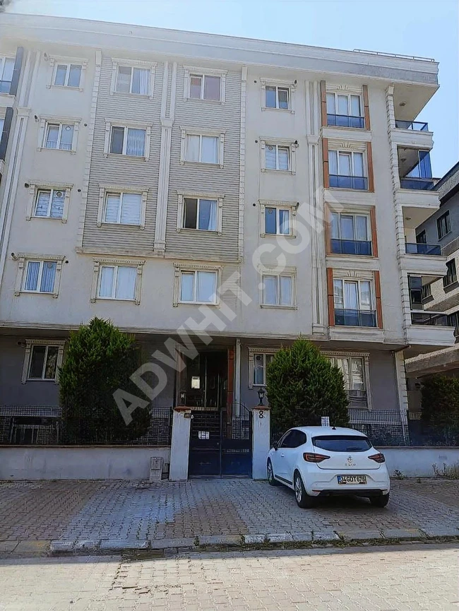 Fully furnished apartment for sale in YAKUPLU, building is 9 years old, 2+1, area of 100 square meters, second floor.