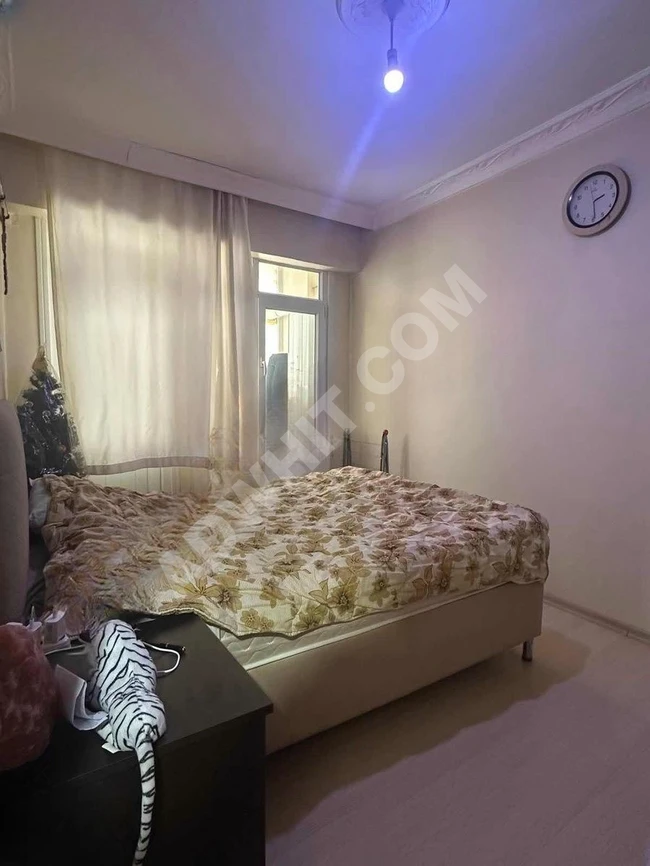 2+1 high-entrance apartment for sale with an area of 70 square meters and a balcony in SÜMBÜL EFENDİ