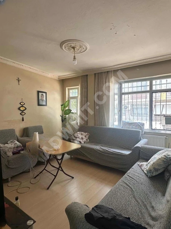 2+1 high-entrance apartment for sale with an area of 70 square meters and a balcony in SÜMBÜL EFENDİ