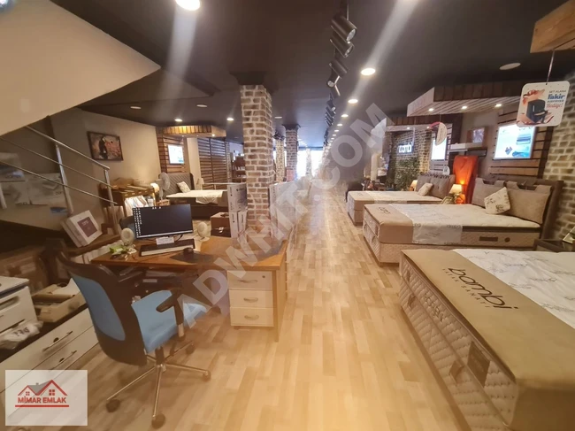 İKİTELLİ ANA CADDE ÜZERİNDE SATILIK 3 KATLI BİNA