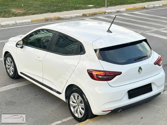 VENÜS OTO 2021 MODEL CLİO 74.000 KM TESLA EKRAN BAKIMLI